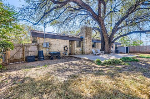 Tiny photo for 5702 Fairlane DR, Austin, TX 78757 (MLS # 2932918)