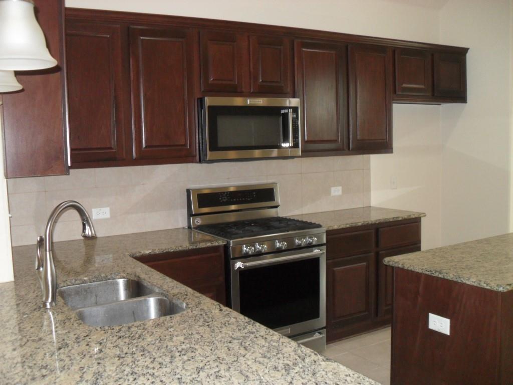 112 Silverspot CT