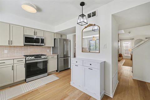 Tiny photo for 2500 Enfield RD #8, Austin, TX 78703 (MLS # 3943100)