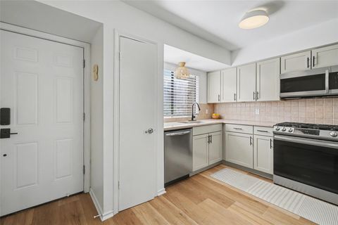 Tiny photo for 2500 Enfield RD #8, Austin, TX 78703 (MLS # 3943100)