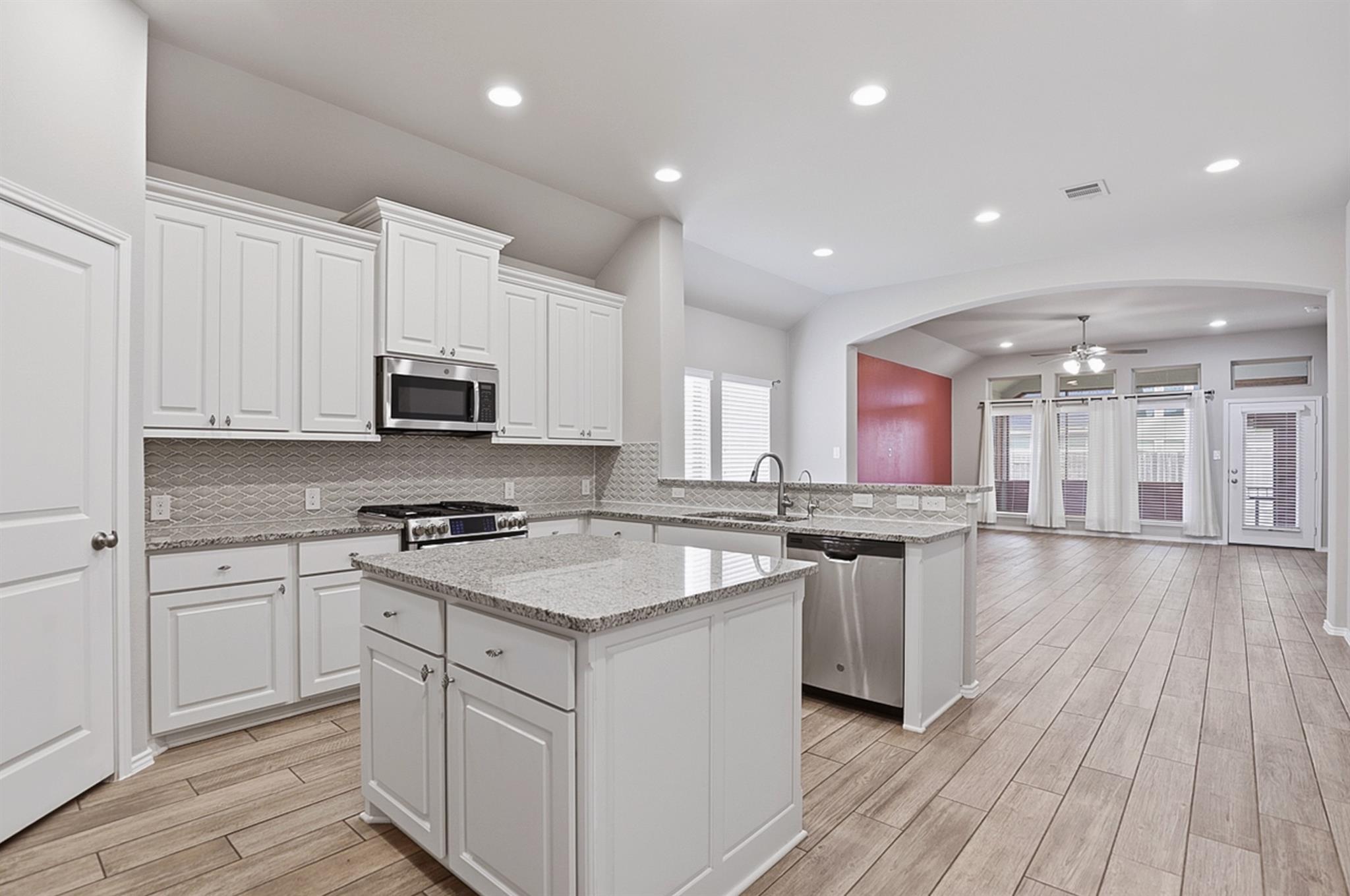 11908 Emerald Springs LN