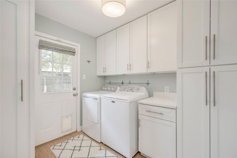 Tiny photo for 5423 Fairmont CIR, Austin, TX 78745 (MLS # 2265905)