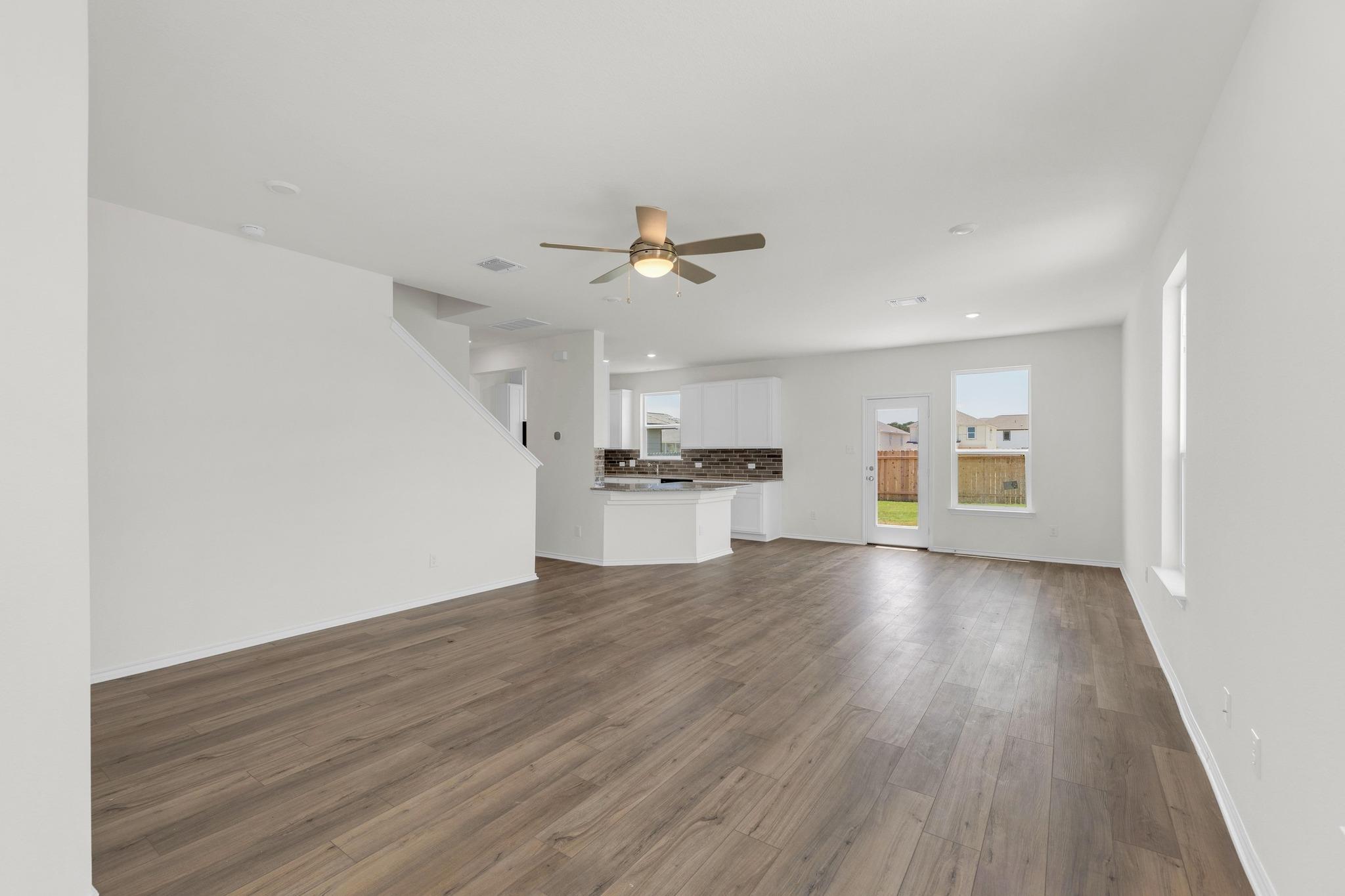 200 Lucky Texan RD