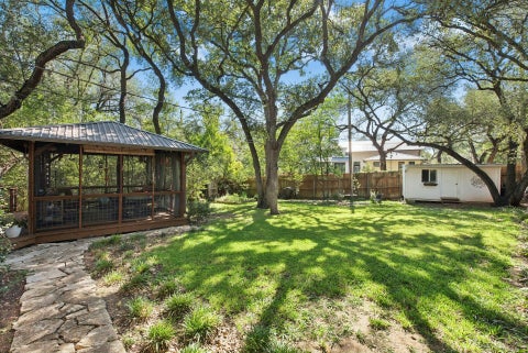 Tiny photo for 6604 Liveoak DR, Austin, TX 78746 (MLS # 3139876)