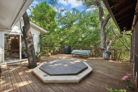 Tiny photo for 6604 Liveoak DR, Austin, TX 78746 (MLS # 3139876)