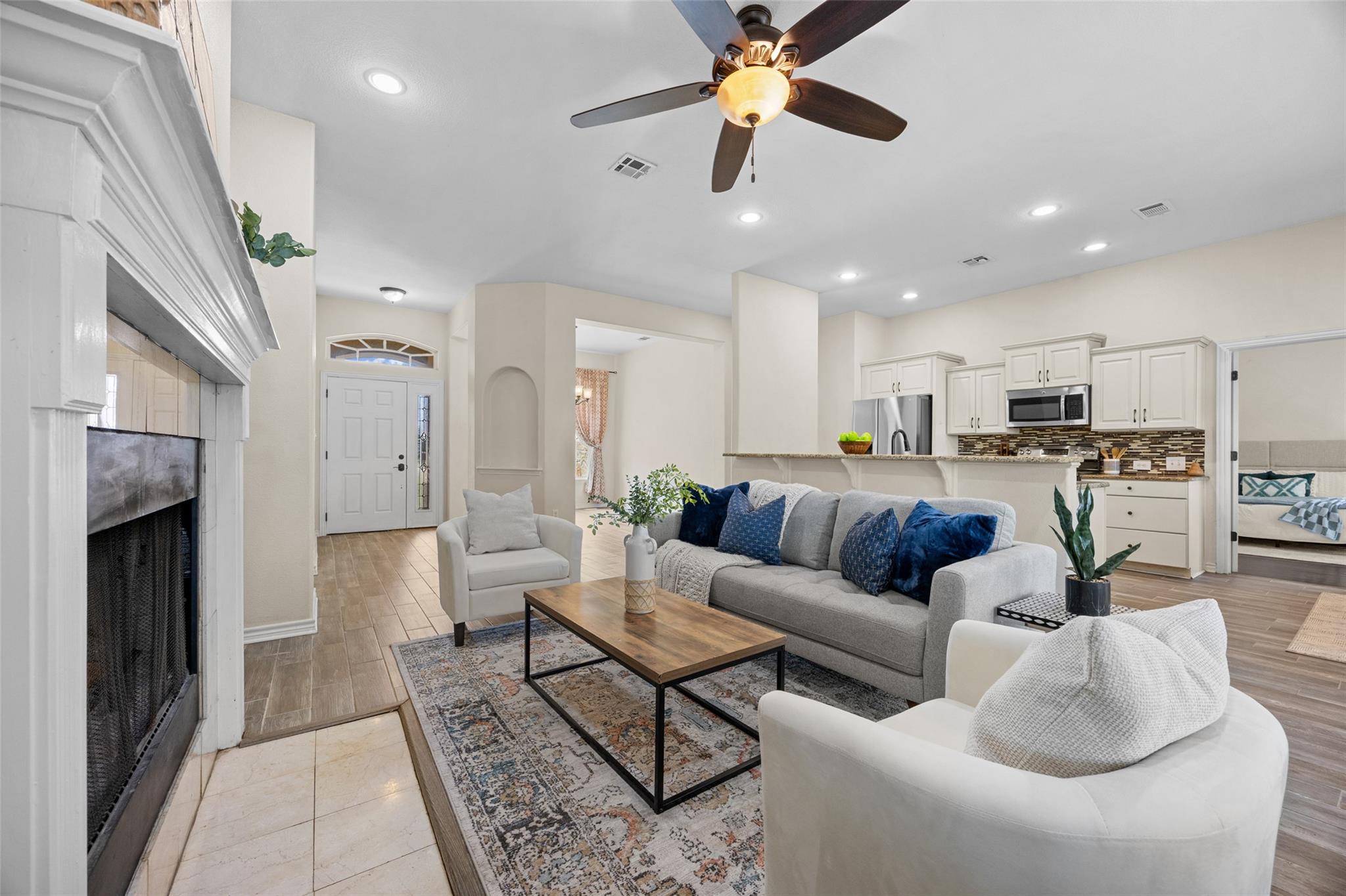 10409 Little Creek CIR