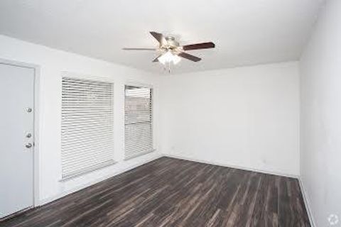 Photo of 8033 Gessner DR #137, Austin, TX 78753 (MLS # 3295028)
