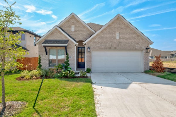712 LARIAT LOOP, LIBERTY HILL, TX 78642 - Image af372efcb33daa63bd75a64335c6fbb3/261442734