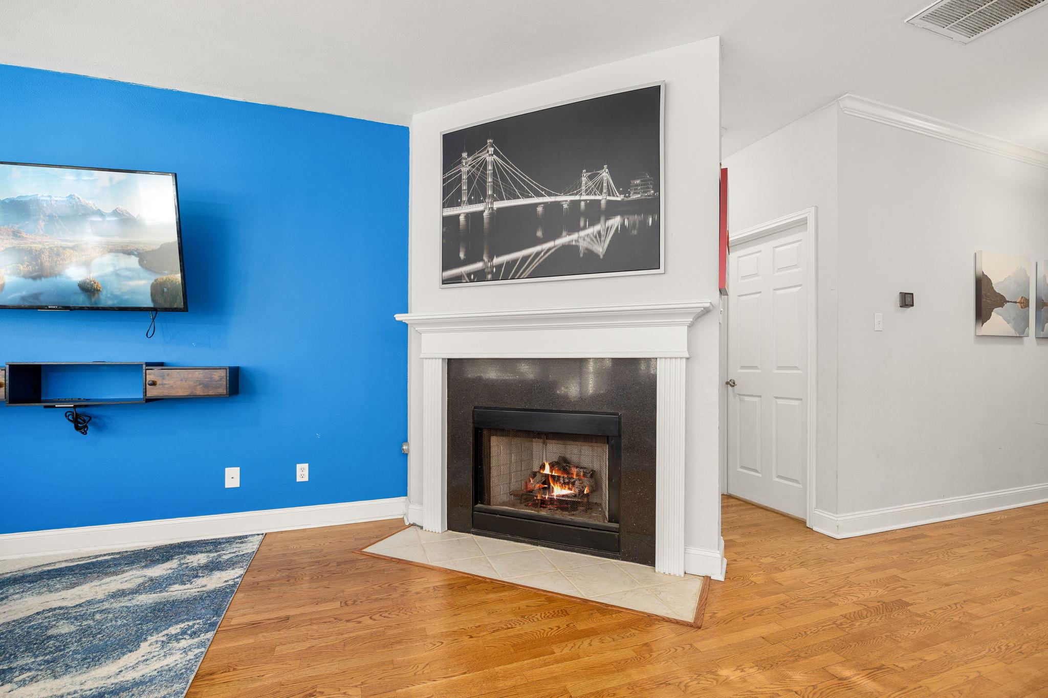 1515 Natural Bridge LN