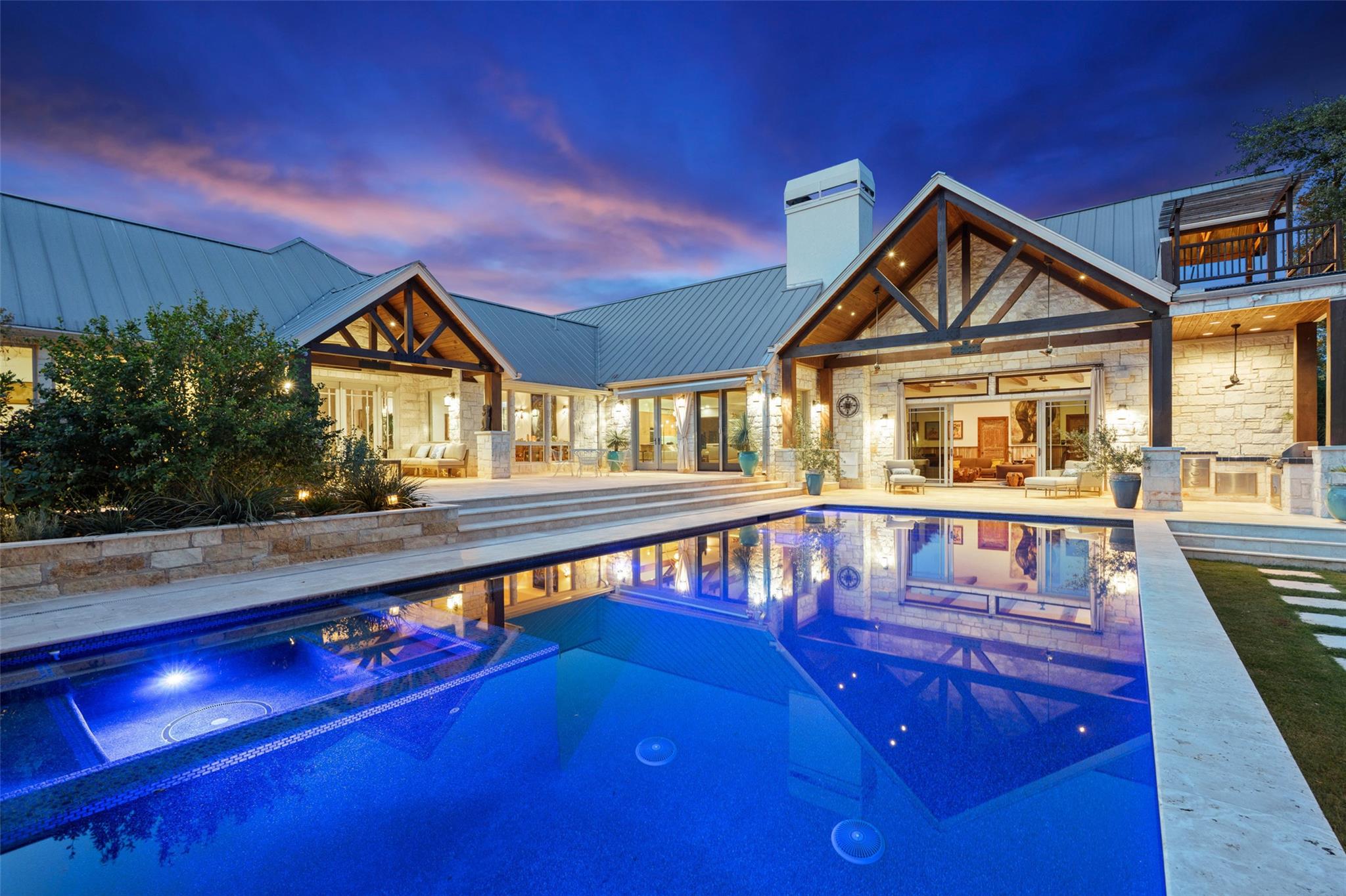 601 Crystal Creek DR