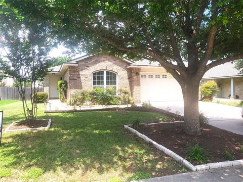 1013 Henderson DR Leander TX 78641