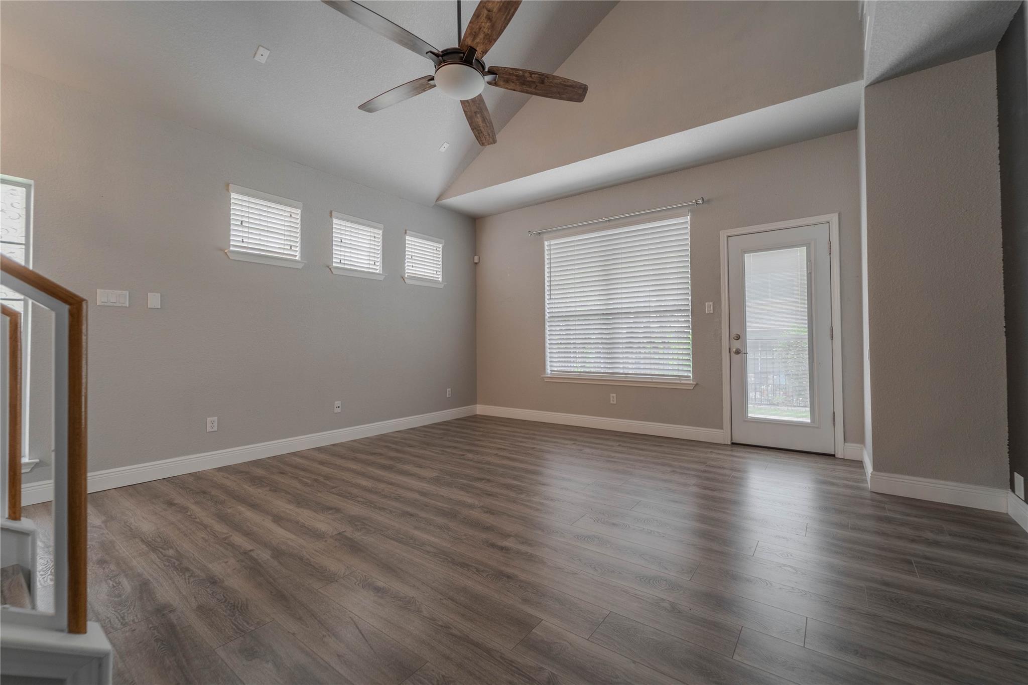 16100 S Great Oaks DR 2003