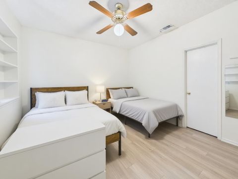 Tiny photo for 2804 Rio Grande ST #201, Austin, TX 78705 (MLS # 4787778)