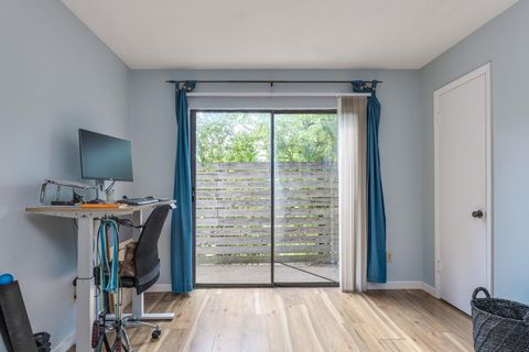 Tiny photo for 4307 1st ST S #101, Austin, TX 78745 (MLS # 3277542)
