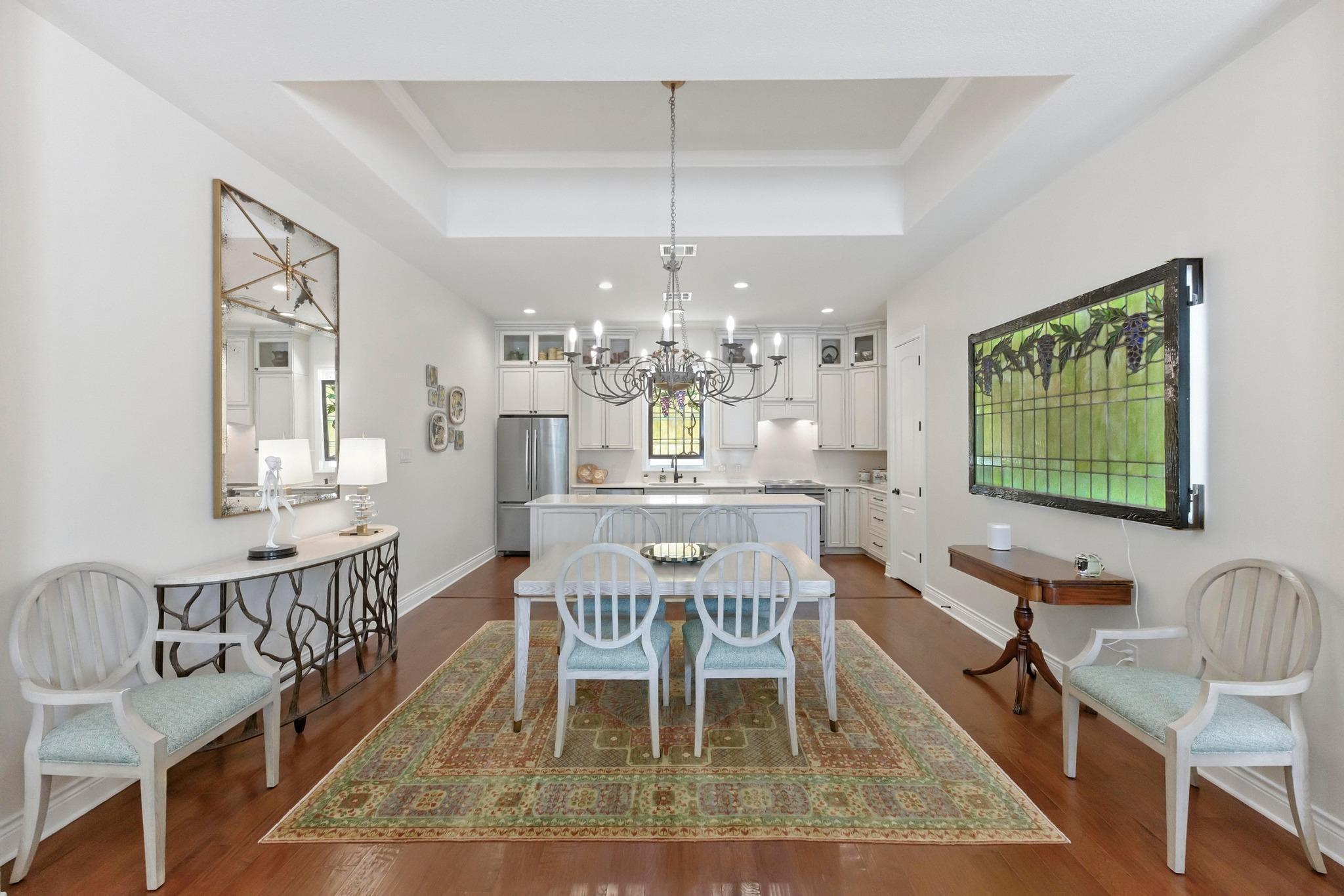 306 AMIATA Ave