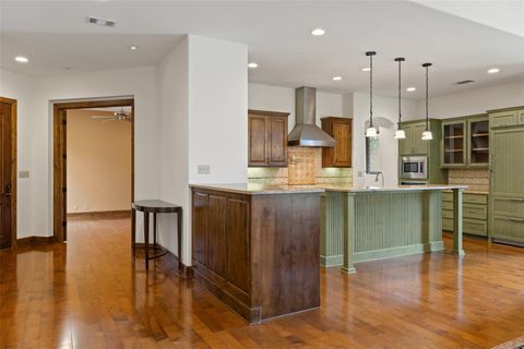 Tiny photo for 4501 Spanish Oaks Club BLVD #7, Austin, TX 78738 (MLS # 7226940)