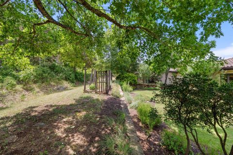 Tiny photo for 4501 Spanish Oaks Club BLVD #7, Austin, TX 78738 (MLS # 7226940)