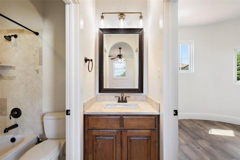 Tiny photo for 1008 Crestone Stream DR, Lakeway, TX 78738 (MLS # 1155820)