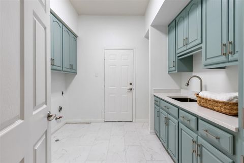 Tiny photo for 7500 Fireoak DR, Austin, TX 78759 (MLS # 9973482)