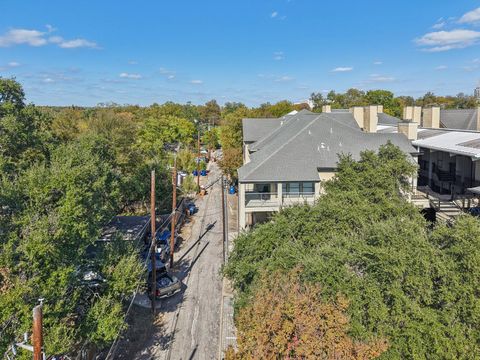 Tiny photo for 1910 Robbins PL #301, Austin, TX 78705 (MLS # 5178065)