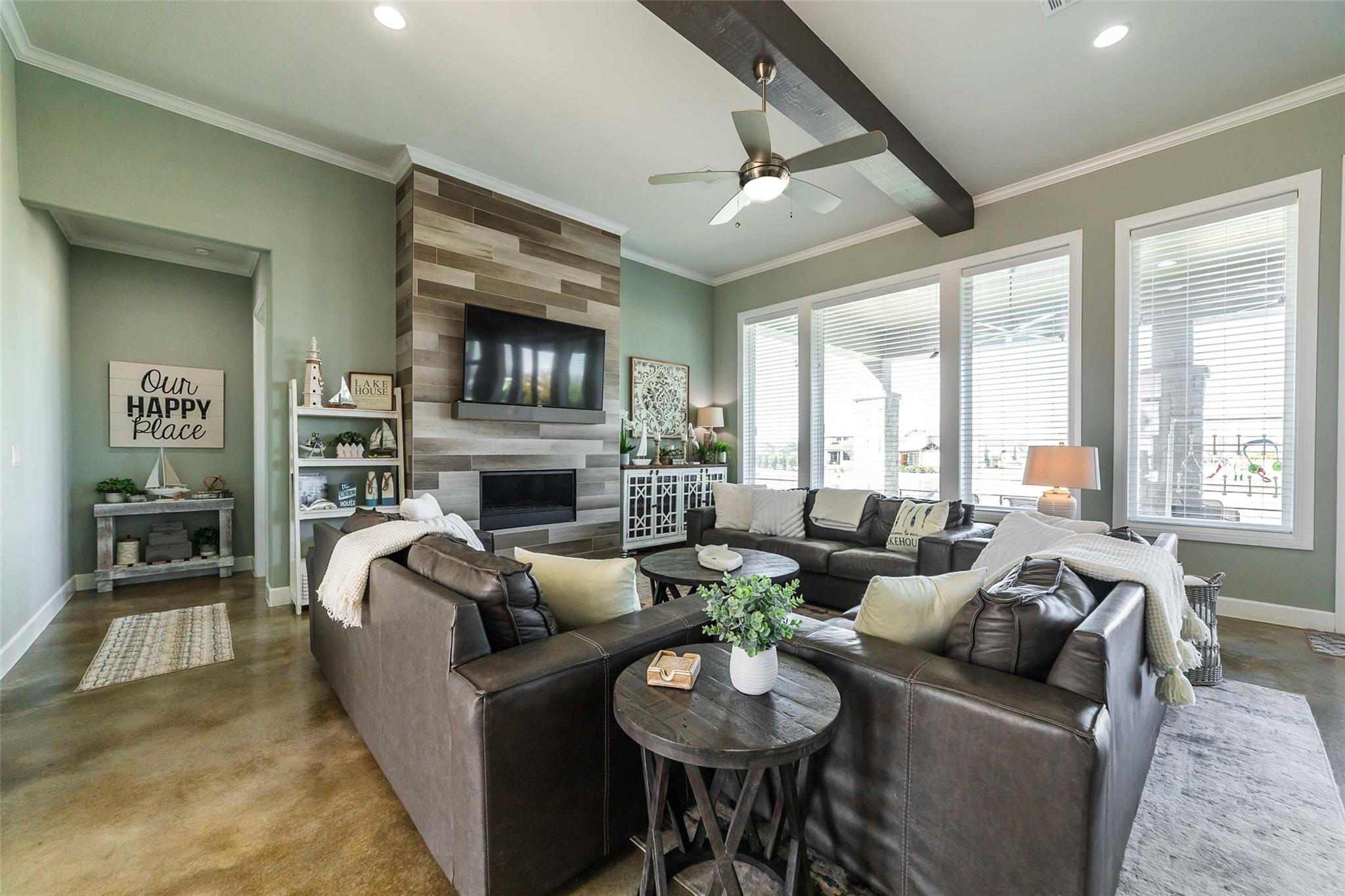106 Blue Heron DR