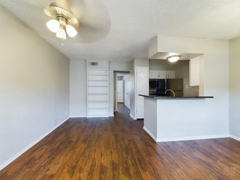 Photo of 2401 Manor RD #125, Austin, TX 78722 (MLS # 6484246)