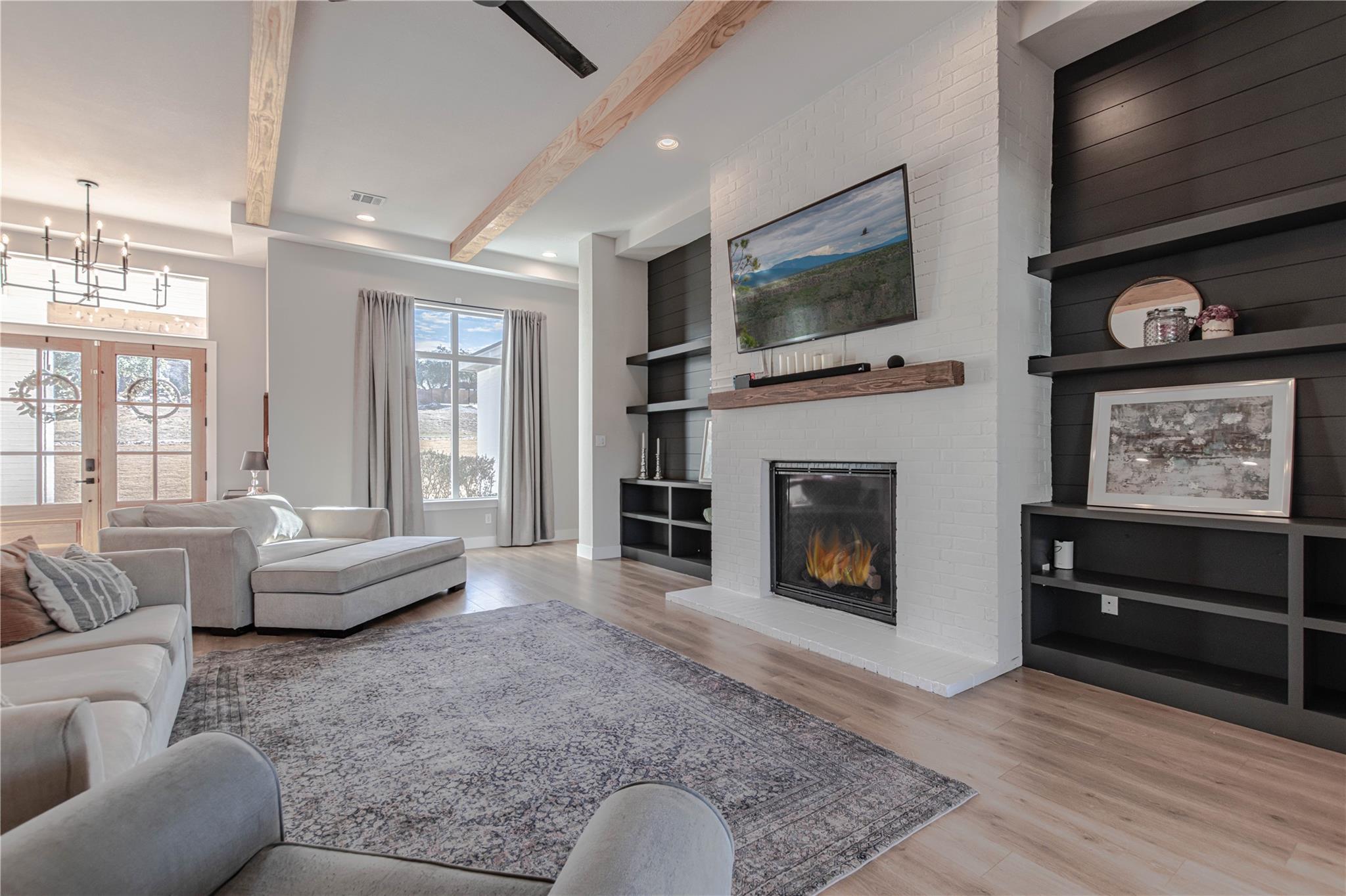 105 Taylor Creek WAY