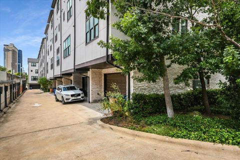 Tiny photo for 1023 Juniper ST, Austin, TX 78702 (MLS # 2499338)