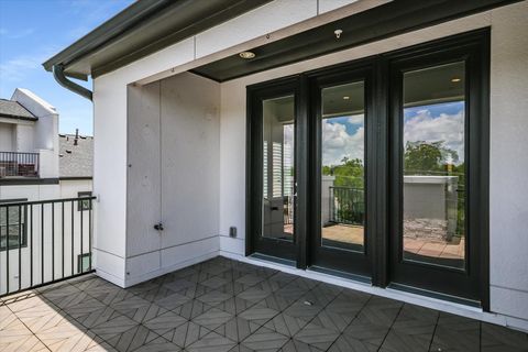 Tiny photo for 1023 Juniper ST, Austin, TX 78702 (MLS # 2499338)