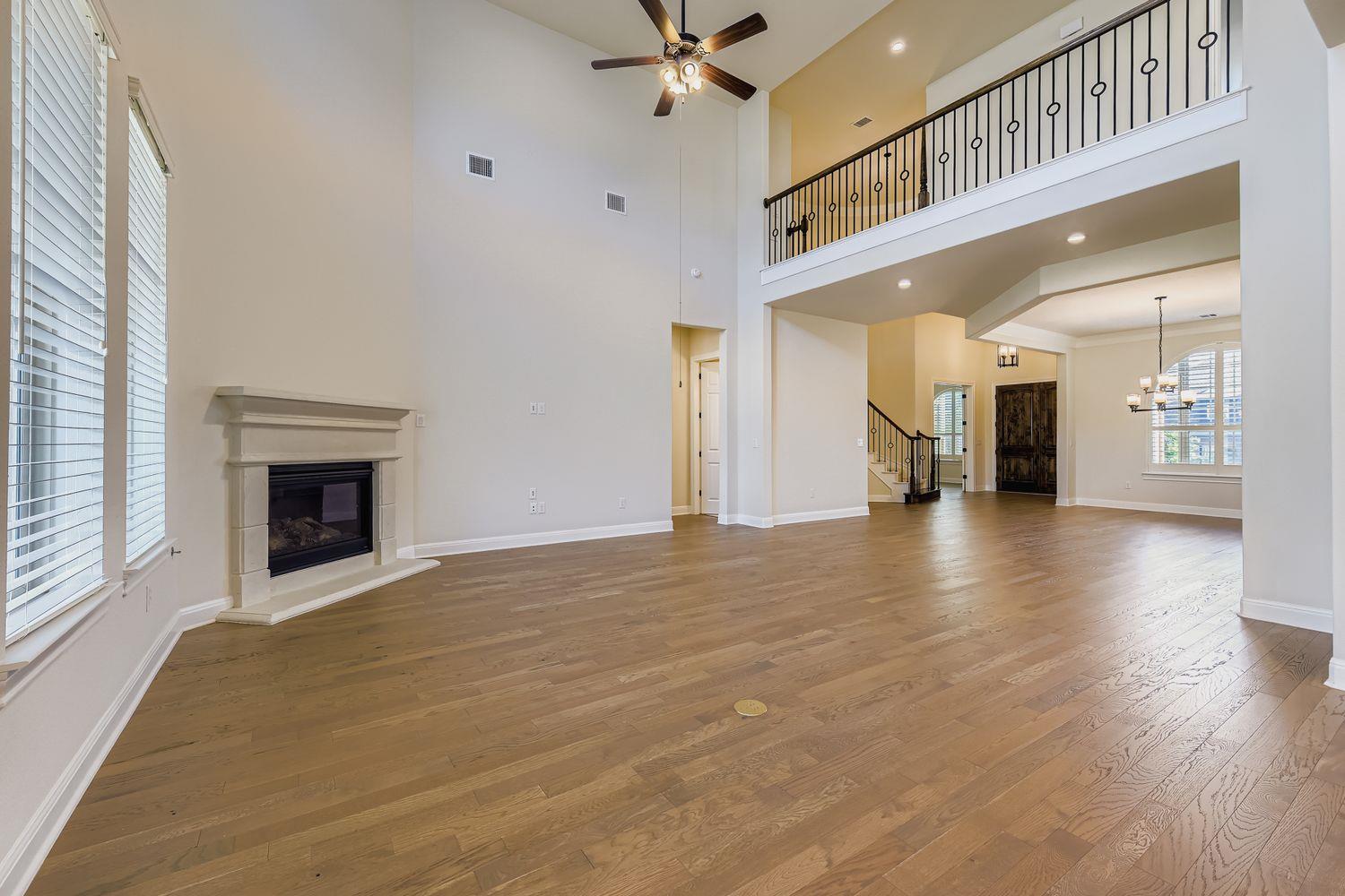 4709 Napoli Shore DR