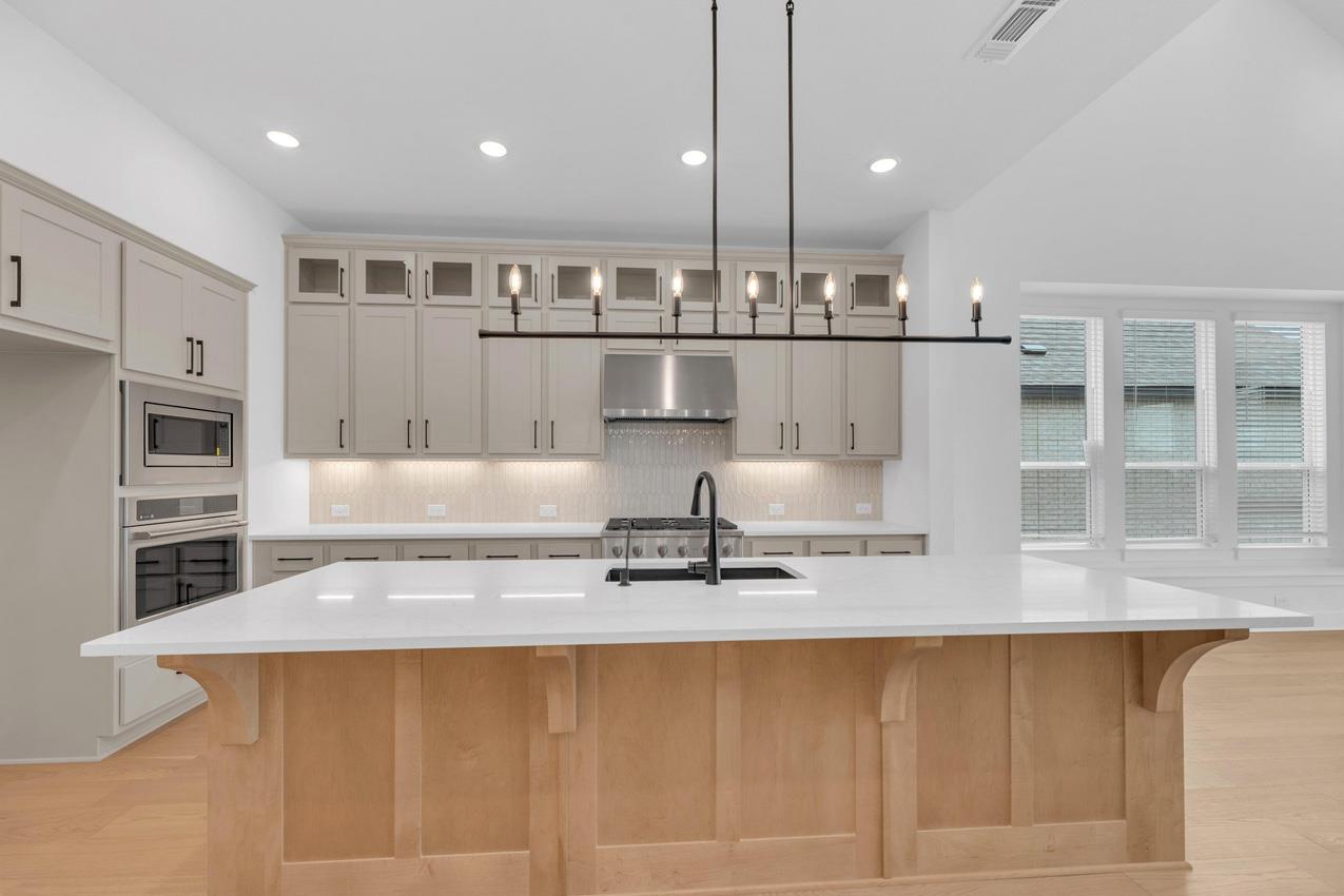 1224 Wolf Canyon RD