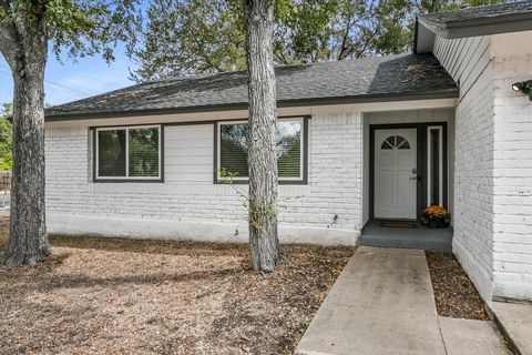 Tiny photo for 5001 Dull Knife DR, Austin, TX 78759 (MLS # 7153886)