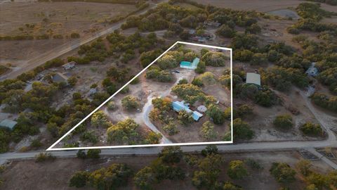 215 Go Away RD Blanco TX 78606