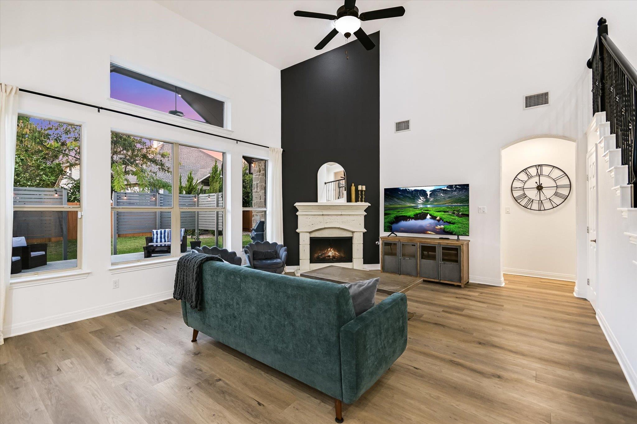 Round Rock, Texas 78665, United States, 4 Bedrooms Bedrooms, ,4 BathroomsBathrooms,Residential,Active,247314