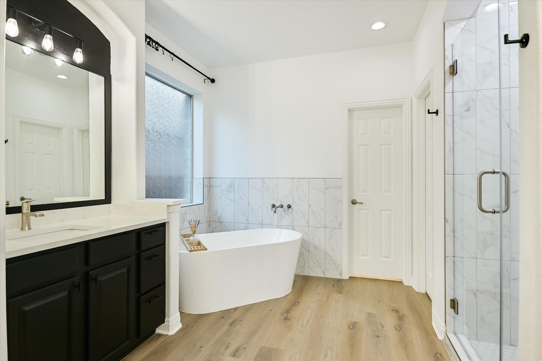 Round Rock, Texas 78665, United States, 4 Bedrooms Bedrooms, ,4 BathroomsBathrooms,Residential,Active,247314