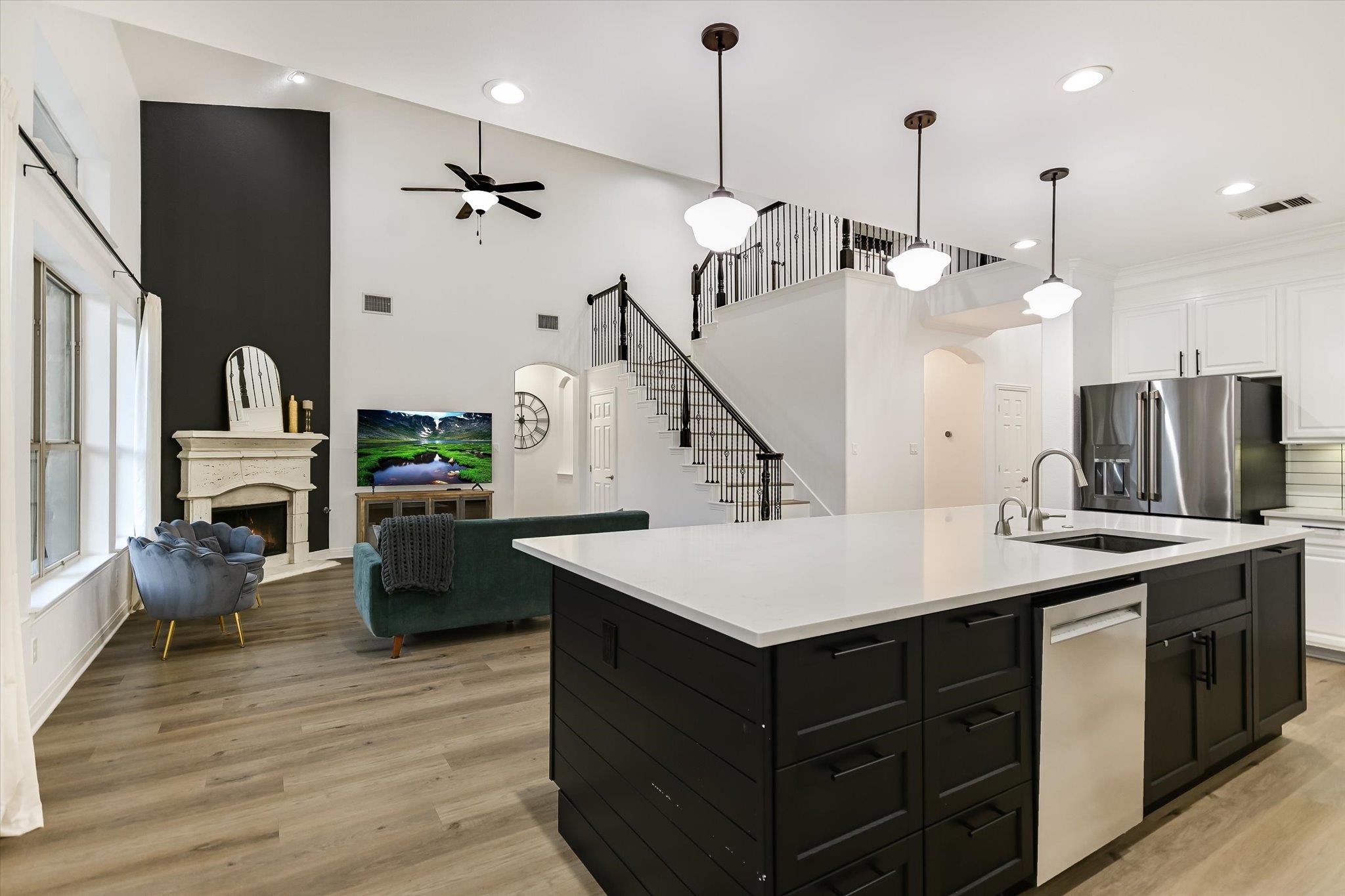 Round Rock, Texas 78665, United States, 4 Bedrooms Bedrooms, ,4 BathroomsBathrooms,Residential,Active,247314