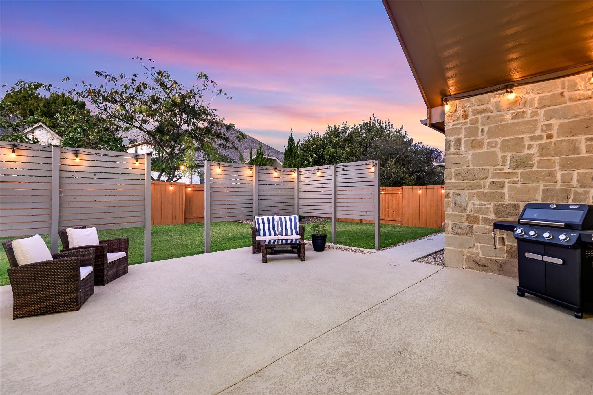 Round Rock, Texas 78665, United States, 4 Bedrooms Bedrooms, ,4 BathroomsBathrooms,Residential,Active,247314