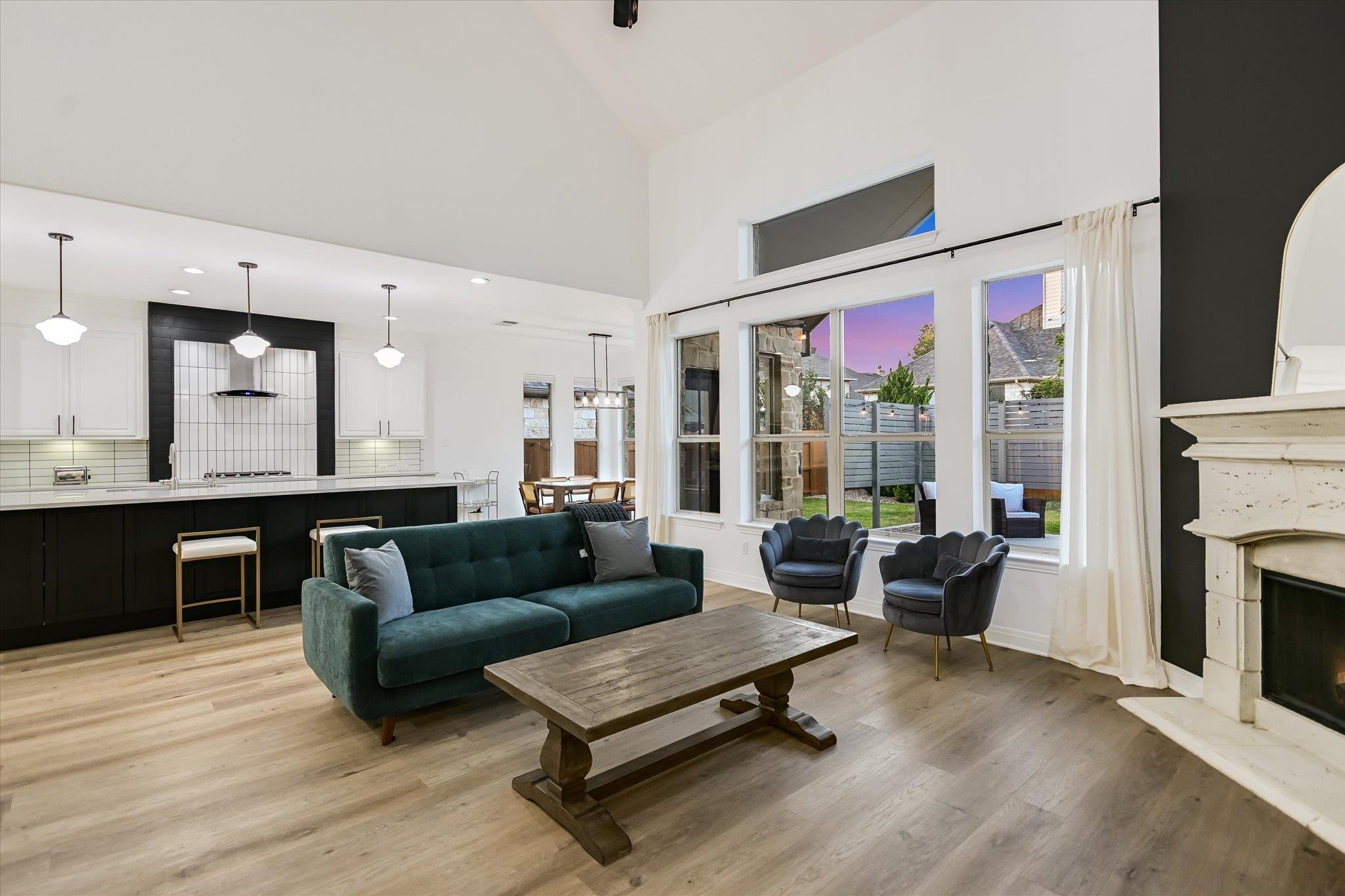 Round Rock, Texas 78665, United States, 4 Bedrooms Bedrooms, ,4 BathroomsBathrooms,Residential,Active,247314