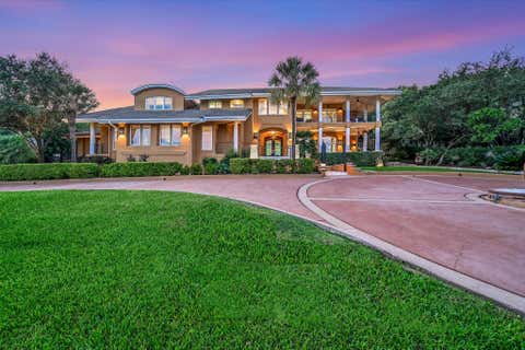 Photo of 206 Las Lomas DR, West Lake Hills, TX 78746 (MLS # 7145934)