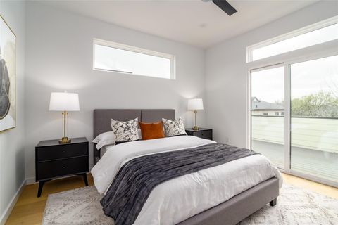 Tiny photo for 1168 1/2 Ridgeway DR #1, Austin, TX 78702 (MLS # 4346459)