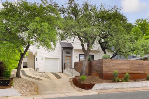 Photo of 2809 S 5TH ST #4, Austin, TX 78704 (MLS # 1528907)
