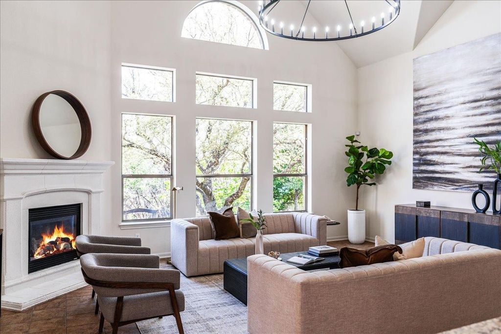 Photo of 16017 Snowdonia CV, Bee Cave, TX 78738 (MLS # 5906089)