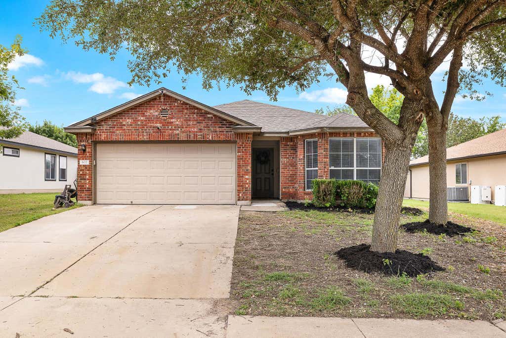Photo of 602 Creston ST, Hutto, TX 78634 (MLS # 7123244)