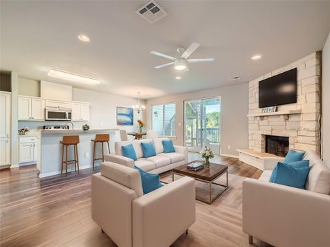 507 Venture BLVD S Point Venture TX 78645