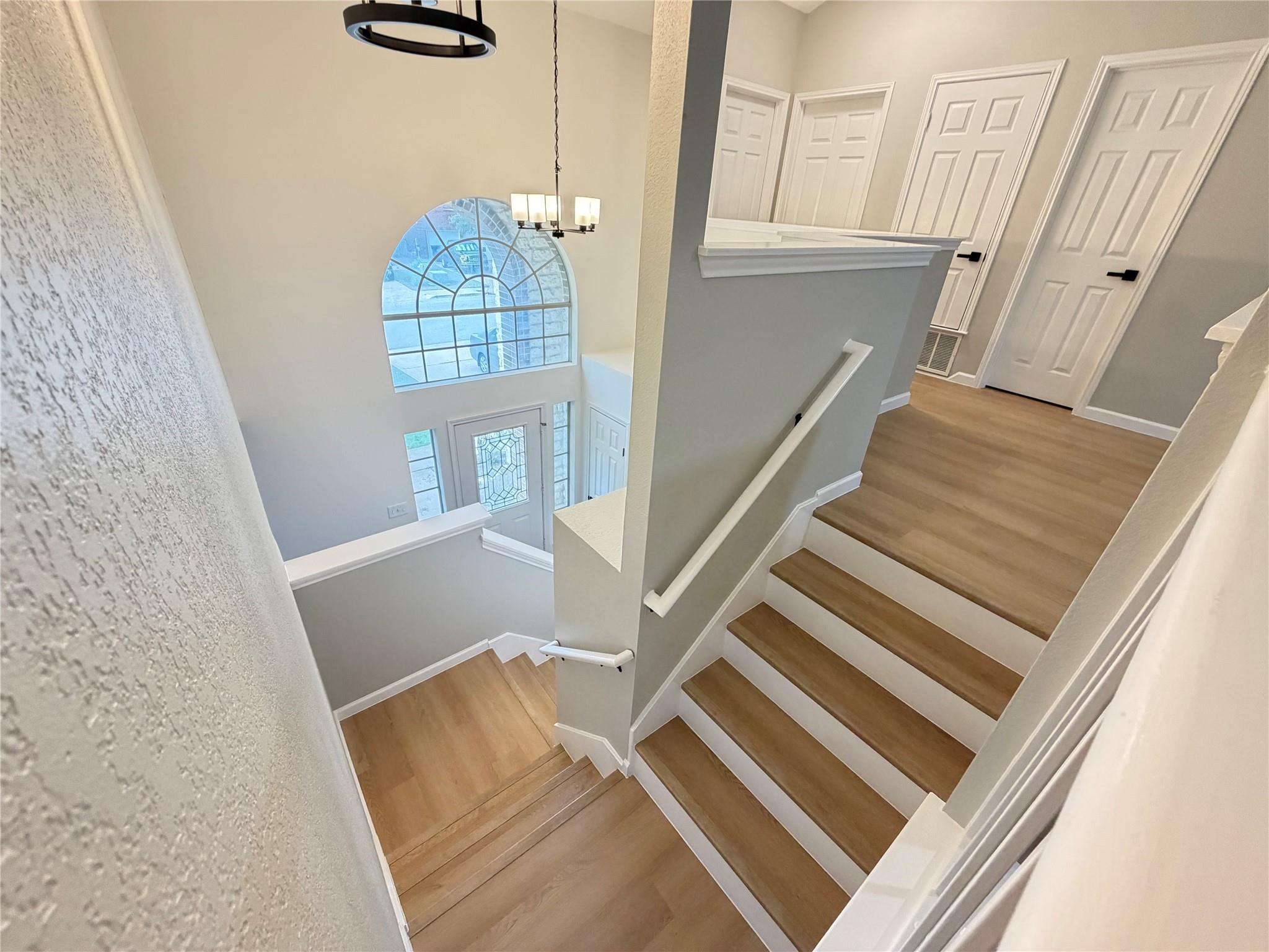 1213 ELM FOREST DR