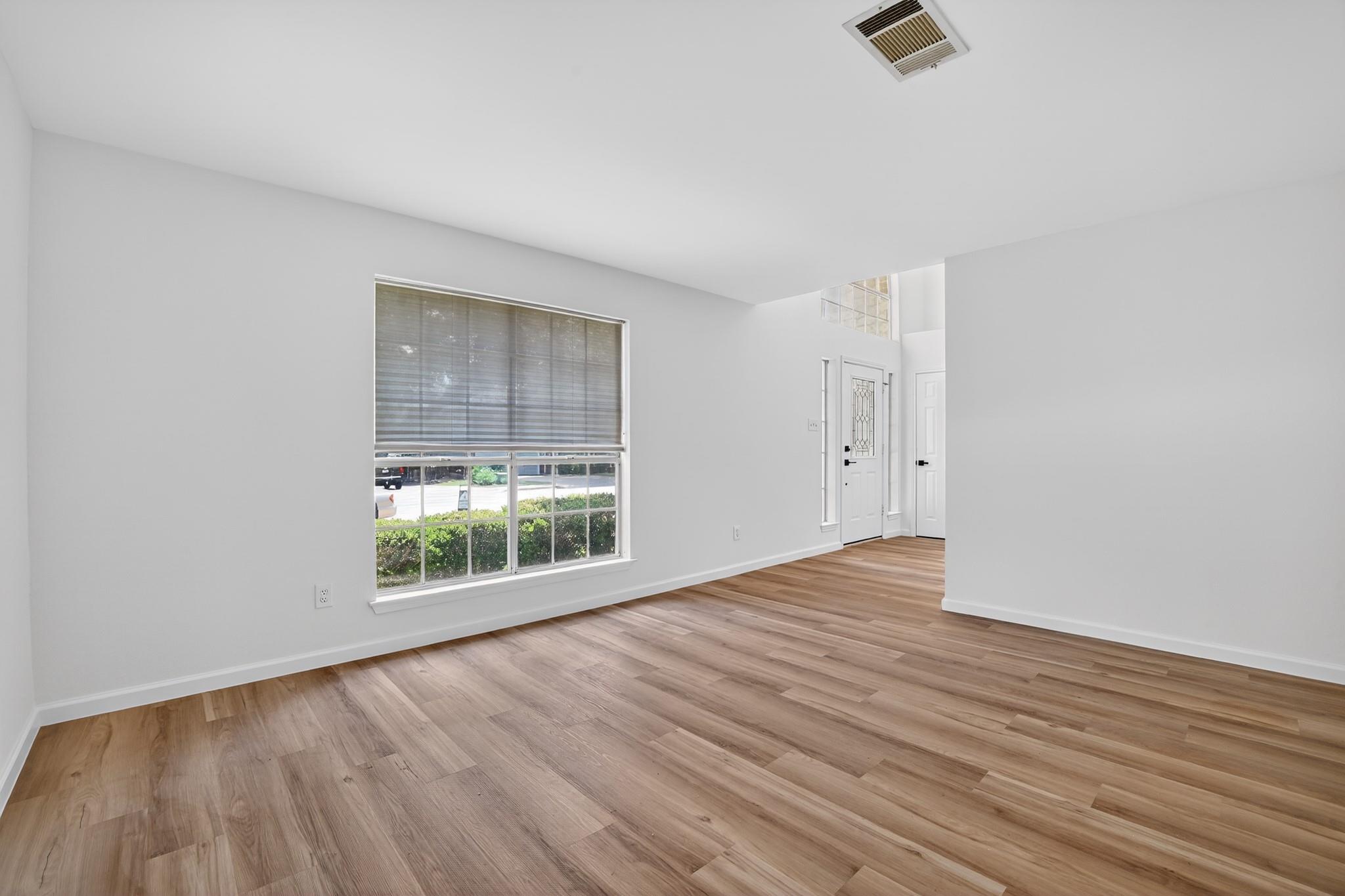 1213 ELM FOREST DR
