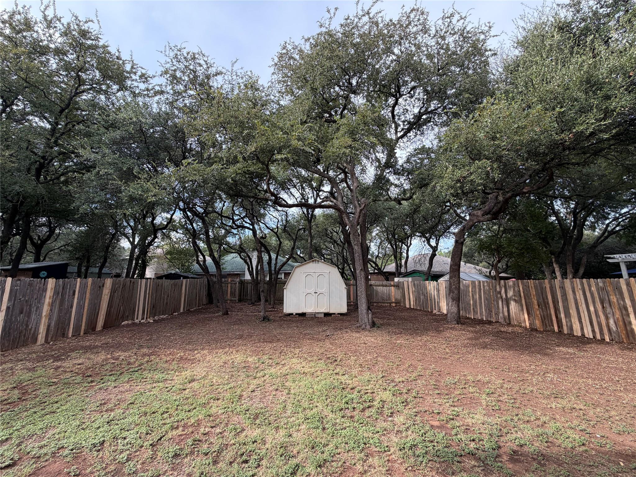 1213 ELM FOREST DR