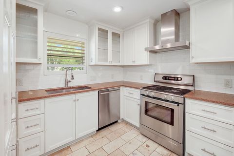 Tiny photo for 3601 Peregrine Falcon DR, Austin, TX 78746 (MLS # 7570039)