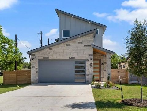 Tiny photo for 501 E Burton ST, Manor, TX 78653 (MLS # 2973218)