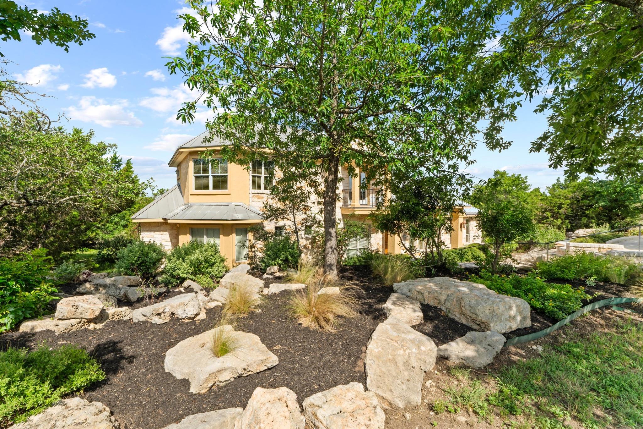 413 Rock House DR